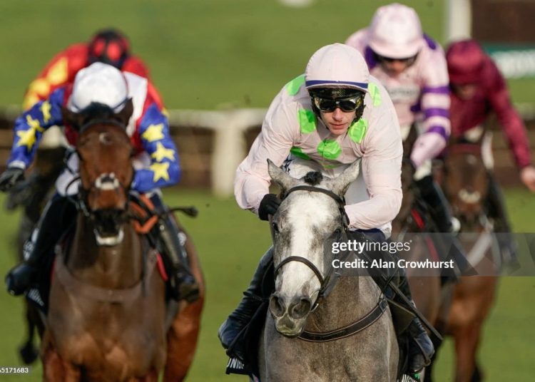 Cheltenham, Lossiemouth